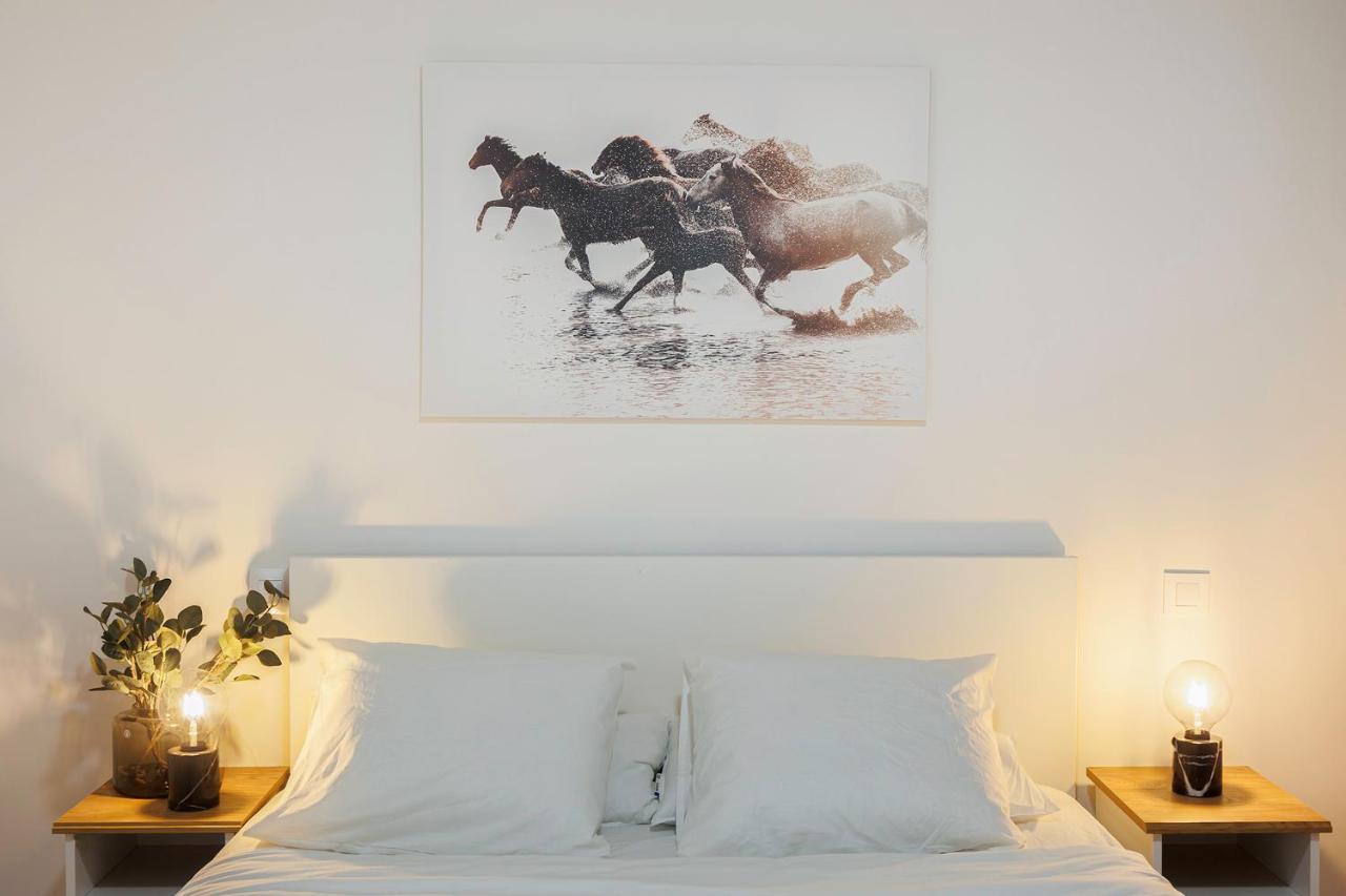 Genesis Apartment In Madrid Exterior photo